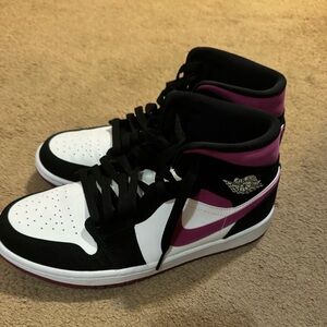 Nike Jordan Magenta